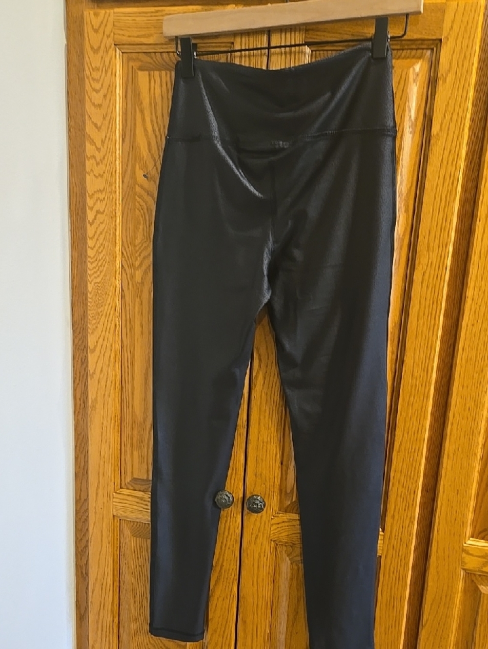 Mono B Small Yoga High Waist Leggings Black Foil Pebble Shimmer Ankle Y2k - Picture 11 of 12